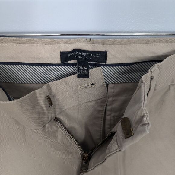 Banana Republic Men's Tan Khaki Pants 31x32 - Picture 2 of 7